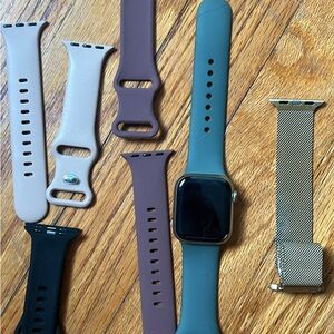 Apple Watch Series 7, gold